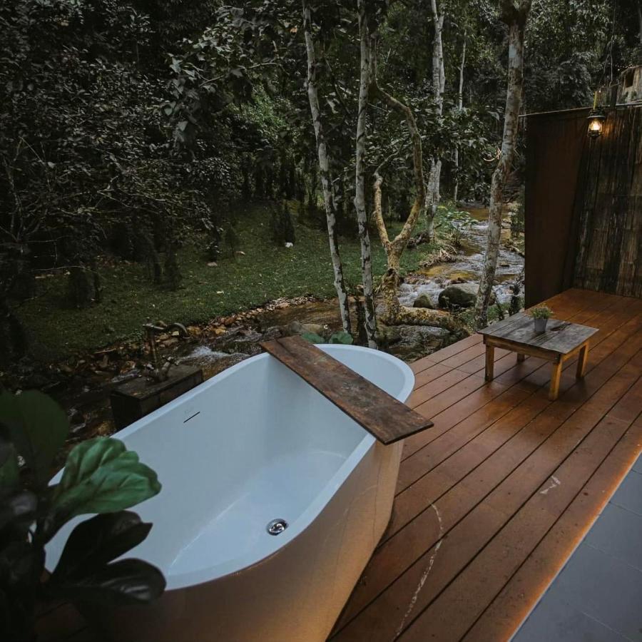Nelamit เนรมิต Hotell Chiang Mai Exteriör bild
